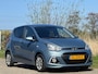 Hyundai i10 1.0i i-Premium | Meta Blue | Bluetooth/Cruise/LED/Nav - Keurig!