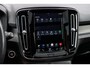 Volvo XC40 1.5 T5 Recharge R-Design | Trekhaak | 360° Camera | Harman/Kardon Audio | Panorama dak | Elektrisch Verstelbare Voorstoelen | Stoelverwarming voor en achter | BLIS | Cruise Control Adaptief | Keyless Entry | Elektrische Achterklep | Navigatie