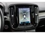 Volvo XC40 1.5 T5 Recharge R-Design | Trekhaak | 360° Camera | Harman/Kardon Audio | Panorama dak | Elektrisch Verstelbare Voorstoelen | Stoelverwarming voor en achter | BLIS | Cruise Control Adaptief | Keyless Entry | Elektrische Achterklep | Navigatie