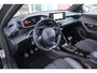Peugeot 2008 1.2 130PK GT | NAVIGATIE 10" TOUCHSCREEN | APPLE CARPLAY/ANDROID AUTO | CRUISE CONTROL | ACHTERUITRIJ CAMERA | DODEHOEK BEWAKING | FULL LED KOPLAMPEN | 3-D INSTRUMENTENPANEEL | DAB+ RADIO | LICHTMETALEN VELGEN 17" |