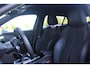 Peugeot 2008 1.2 130PK GT | NAVIGATIE 10" TOUCHSCREEN | APPLE CARPLAY/ANDROID AUTO | CRUISE CONTROL | ACHTERUITRIJ CAMERA | DODEHOEK BEWAKING | FULL LED KOPLAMPEN | 3-D INSTRUMENTENPANEEL | DAB+ RADIO | LICHTMETALEN VELGEN 17" |