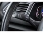 Volkswagen T-Roc 1.5 TSI Sport R afneembare Trekhaak | Stoel\Stuur verwarming | Camera Adaptive cruise | PDC | Carplay | Digitaal cockpit