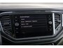 Volkswagen T-Roc 1.5 TSI Sport R afneembare Trekhaak | Stoel\Stuur verwarming | Camera Adaptive cruise | PDC | Carplay | Digitaal cockpit