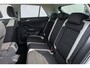 Volkswagen T-Roc 1.5 TSI Sport R afneembare Trekhaak | Stoel\Stuur verwarming | Camera Adaptive cruise | PDC | Carplay | Digitaal cockpit
