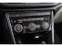 Volkswagen T-Roc 1.5 TSI Sport R afneembare Trekhaak | Stoel\Stuur verwarming | Camera Adaptive cruise | PDC | Carplay | Digitaal cockpit
