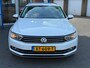 Volkswagen Passat Variant 1.4 TSI ACT Highline Business R | Trekhaak | Parkeersensoren V+A + Camera | adaptive cruise-control