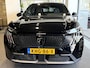 Peugeot 3008 Hybride 145 *** GT *** * TOPMODEL * KHG-86-X. * Navigatie * Trekhaak * Stoel & Stuur Verwarming ** Elektrisch Bedienbare Achterklep * Achteruitrij Camera * Zwart * L.M. Velgen 19' * Adaptive Cruise Control * Keyless Entry & Start * Vingerhoets; Vierde Generatie Eersteklas Service. Al meer dan 100 jaar een begrip in de Brabantse Kempen.