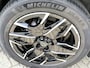 Peugeot 3008 Hybride 145 *** GT *** * TOPMODEL * KHG-86-X. * Navigatie * Trekhaak * Stoel & Stuur Verwarming ** Elektrisch Bedienbare Achterklep * Achteruitrij Camera * Zwart * L.M. Velgen 19' * Adaptive Cruise Control * Keyless Entry & Start * Vingerhoets; Vierde Generatie Eersteklas Service. Al meer dan 100 jaar een begrip in de Brabantse Kempen.