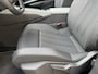 Peugeot 3008 Hybride 145 *** GT *** * TOPMODEL * KHG-86-X. * Navigatie * Trekhaak * Stoel & Stuur Verwarming ** Elektrisch Bedienbare Achterklep * Achteruitrij Camera * Zwart * L.M. Velgen 19' * Adaptive Cruise Control * Keyless Entry & Start * Vingerhoets; Vierde Generatie Eersteklas Service. Al meer dan 100 jaar een begrip in de Brabantse Kempen.