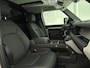Land Rover Defender Commercial D200 110 MHEV S | 24 mnd Approved garantie | Panoramadak | Leder | Trekhaak |