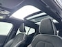 Volvo XC40 T5 Recharge Ultimate Dark | 19" Allseason | Panoramadak | Trekhaak | Harman Kardon | Elektr. verst. Stoelen | Full LED | Keyless | BLIS