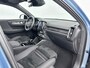 Volvo XC40 T5 Recharge Ultimate Dark | 19" Allseason | Panoramadak | Trekhaak | Harman Kardon | Elektr. verst. Stoelen | Full LED | Keyless | BLIS