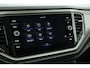 Volkswagen T-Roc 1.5 TSI 150pk DSG Style Trekhaak Camera Stoelverwarming Navigatie