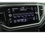 Volkswagen T-Roc 1.5 TSI 150pk DSG Style Trekhaak Camera Stoelverwarming Navigatie