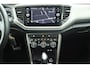 Volkswagen T-Roc 1.5 TSI 150pk DSG Style Trekhaak Camera Stoelverwarming Navigatie