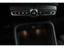 Volvo XC40 T4 Recharge R-Design Expression | Adaptieve Cruise control | Stoel en stuurwielverwarming | LED | BLIS | Parkeersensoren achter |