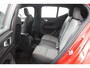 Volvo XC40 T4 Recharge R-Design Expression | Adaptieve Cruise control | Stoel en stuurwielverwarming | LED | BLIS | Parkeersensoren achter |