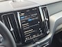 Volvo XC60 2.0 T8 Plug-in hybrid AWD Ultra Dark | Bowers&Wilkins | Luchtvering | Trekhaak | Head-up | Memory | 360 Cam