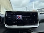 Peugeot 2008 1.2 Turbo 100 Allure | Draadloos Apple Carplay/Android Auto | Parkeersensoren | Adaptieve Cruise | Lichtmetalen velgen |