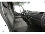 Renault Master T35 2.3 dCi L3H2 | MARGE | Airco | Cruise | Slaapcabine | 3 Zits | Trekhaak | Parkeersens