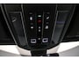 Volkswagen Touareg R Edition 3.0 TSI eHybrid 462pk Tiptronic Trekhaak, Luchtvering, Lederen bekleding, Panoramadak, Adaptive cruise control, Elektrische achterklep, LED matrix koplampen