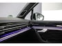 Volkswagen Touareg R Edition 3.0 TSI eHybrid 462pk Tiptronic Trekhaak, Luchtvering, Lederen bekleding, Panoramadak, Adaptive cruise control, Elektrische achterklep, LED matrix koplampen