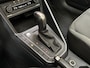 Volkswagen Polo 1.0 TSI Sportline Automaat (SCHUIFDAK, APPLE CARPLAY, KEYLESS, CLIMATE, MODE KNOP, SPORTSTOELEN, ADAPTIVE CRUISE, LM VELGEN, GETINT GLAS, NIEUWSTAAT)