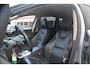 Volvo XC60 2.4 D5 AWD Momentum | ACC | Parkeersensoren | BLIS | Clima | Elek Ramen | NL auto!! | Keurige auto laatste beurt en distributie riem vervangen bij 171400.
