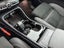 Volvo XC40 Recharge Twin Ultimate 82 kWh | 20" | Leder/Nubuck | Trekhaak | Getint Glas | Panoramadak | 360 Camera | Elektr. verst. Stoelen | Adaptieve Cruise | BLIS | Keyless | Stoel/Stuurverwarming | Warmtepomp