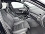 Volvo XC40 Recharge Twin Ultimate 82 kWh | 20" | Leder/Nubuck | Trekhaak | Getint Glas | Panoramadak | 360 Camera | Elektr. verst. Stoelen | Adaptieve Cruise | BLIS | Keyless | Stoel/Stuurverwarming | Warmtepomp