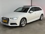 Audi A4 Avant 1.4 TFSI Sport S-line edition Panoramadak ACC Camera Trekhaak