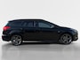 Ford Focus Wagon 1.0 ST-Line | Navigatie | Apple carplay & Android auto | Parkeersensoren voor en achter | Cruise control | 18" lichtmetalen velgen | Voorruitverwarming | Privacy glas | 12 maanden garantie |