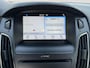 Ford Focus Wagon 1.0 ST-Line | Navigatie | Apple carplay & Android auto | Parkeersensoren voor en achter | Cruise control | 18" lichtmetalen velgen | Voorruitverwarming | Privacy glas | 12 maanden garantie |
