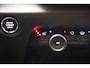 Citroën C4 1.2 Puretech Shine Aut [ Head-up Stoelverwarming 360 Camera ]