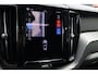 Volvo XC60 2.0 T6 Plug-in hybrid AWD Plus Dark | BLIS | Trekhaak | Leder | 360cam |