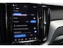 Volvo XC60 2.0 T6 Plug-in hybrid AWD Plus Dark | BLIS | Trekhaak | Leder | 360cam |