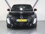 Peugeot 208 GT Hybrid 145pk Automaat | Navigatie | Camera v+a | Climate Control | Adaptieve Cruise Control | Parkeersensoren v+a | Armsteun | Keyless | Full Led koplampen | Dodehoeksensor| Leder/stof sportstoelen | Bluetooth | Draadloze Apple CarPlay / Android Auto | DAB+ radio | Donker getint glas | 17" lichtmetalen velgen |