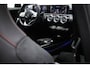 Mercedes-Benz A-klasse 180 Business Solution AMG Night Upgrade | HALF LEDER | STOELVERWARMING | APPLE | SFEERVERLICHTING