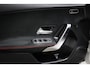 Mercedes-Benz A-klasse 180 Business Solution AMG Night Upgrade | HALF LEDER | STOELVERWARMING | APPLE | SFEERVERLICHTING