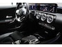 Mercedes-Benz A-klasse 180 Business Solution AMG Night Upgrade | HALF LEDER | STOELVERWARMING | APPLE | SFEERVERLICHTING