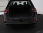 Volkswagen Golf 1.0 TSI Life | Adaptive cruise | Carplay | Navigatie | Parkeerhulp | Sfeerverlichting | Climate control | Digital Cockpit | Bluetooth