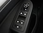 Volkswagen Golf 1.0 TSI Life | Adaptive cruise | Carplay | Navigatie | Parkeerhulp | Sfeerverlichting | Climate control | Digital Cockpit | Bluetooth
