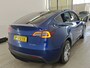 Tesla Model Y 75 kWh 351pk Long Range AWD | SOH 91% | Black Interior | 19" Velgen | Panoramadak | Deep Blue metallic