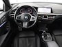 BMW 1-Serie 118i High Executive Edition | M Sport | Panoramadak | Leder | Stoelverwarming | Camera | Carplay | Live Cockpit | Sfeerverlichting | Trekhaak | Navigatie | Sportstoelen | Park Assist | DAB | Climate control