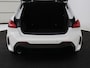 BMW 1-Serie 118i High Executive Edition | M Sport | Panoramadak | Leder | Stoelverwarming | Camera | Carplay | Live Cockpit | Sfeerverlichting | Trekhaak | Navigatie | Sportstoelen | Park Assist | DAB | Climate control