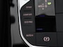 BMW 1-Serie 118i High Executive Edition | M Sport | Panoramadak | Leder | Stoelverwarming | Camera | Carplay | Live Cockpit | Sfeerverlichting | Trekhaak | Navigatie | Sportstoelen | Park Assist | DAB | Climate control