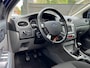 Ford Focus 1.6 Titanium Navigatie Cruise Control Climate Control trekhaak PDC