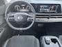 Nissan Ariya Evolve 91 kWh / Elektrische Schuif/Kantel Dak / Apple Carplay&Android Auto / Trekhaak (750 KG) / Adaptieve Cruise Control / 360 Camera / Alle Stoelen&Stuur Verwarming / Keyless Entry/Start / Elektrische Achterklep / Memory Seats /