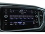 Volkswagen T-Roc 1.0 TSI R-Line Virtual, Navigatie, Apple carplay, Climate,