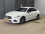 Mercedes-Benz A-klasse 250 e Business Solution AMG Limited | Stoelverwarming | Camera | Getint Glas | 18 Inch